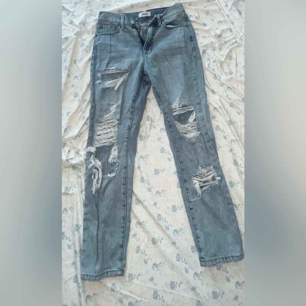 Straight Leg Ripped Jeans